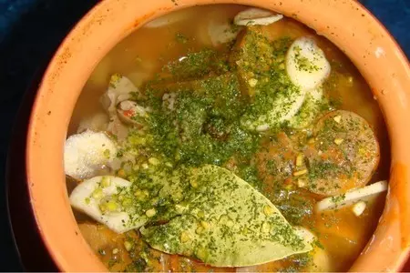 Почки говяжьи по-русски в горшочке: шаг 8
