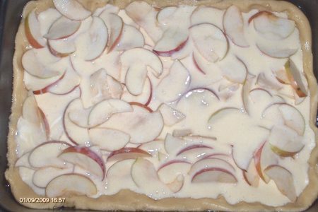 Пирог "яблоки в сметане": шаг 7