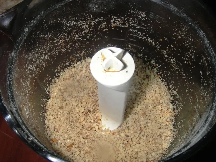 Быстрые слойки с орехами: шаг 3