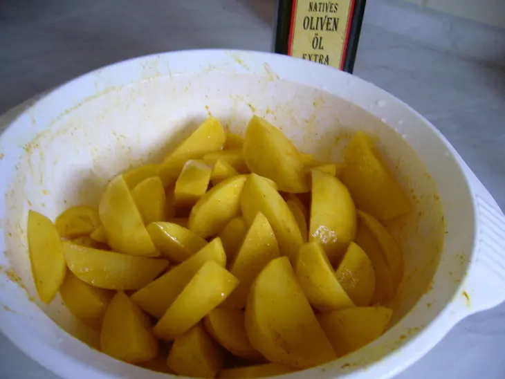 Запеченная курица с картошкой „у мамы в гостях“: шаг 3