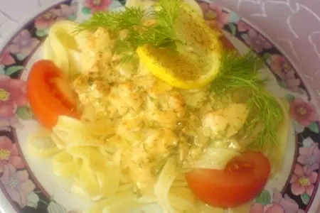 Паста в сливочном соусе с семгой и креветками: шаг 2