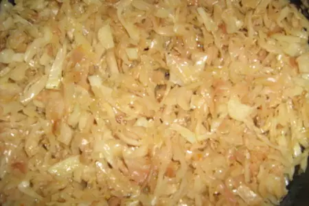 Пирожки с яичком и капустой: шаг 1