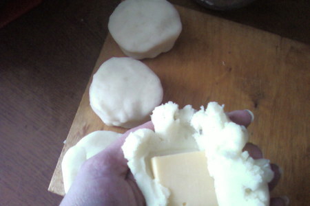 Зразы с начинкой из сыра: шаг 2