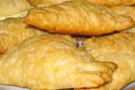 Слойки с брынзой: шаг 3