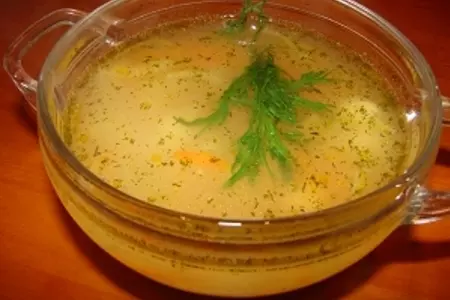 Супчик с брынзой и макарошками.: шаг 1