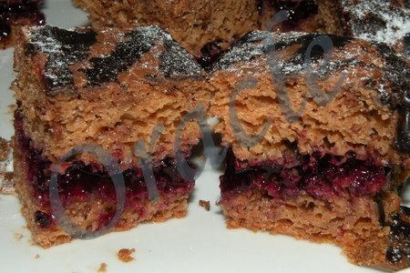 Бисквитные пирожные с джемом из черной смородины!: шаг 7