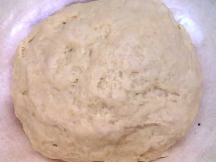 Булочки с джемом и орешками: шаг 1