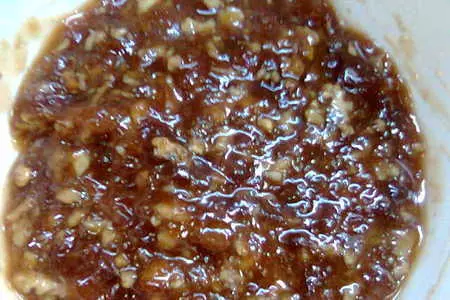 Булочки с джемом и орешками: шаг 2