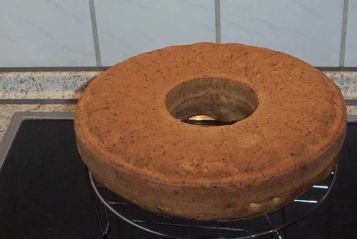 Кекс с маком и орехами: шаг 3