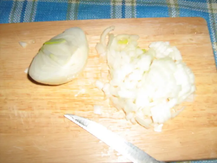 Суп из щавеля с колбасками: шаг 3