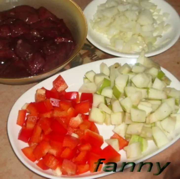 Жаркое из гусиной (куриной) печенки: шаг 1