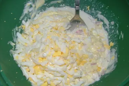 Салат яичный коктейльный: шаг 1