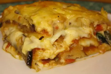 Лазанья-фантазия с запеченными баклажанами и огурцами: шаг 4