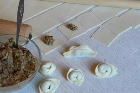 Грибной суп с пельменями: шаг 2