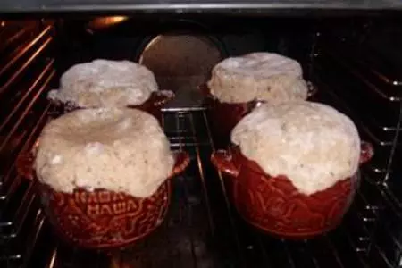 Мясо с овощами в горшочке: шаг 5