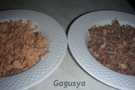 Рыбный кекс "лосось+сайра": шаг 1