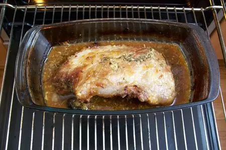 Мясо по-гречески...а по-русски просто "свинья в апельсинах": шаг 6