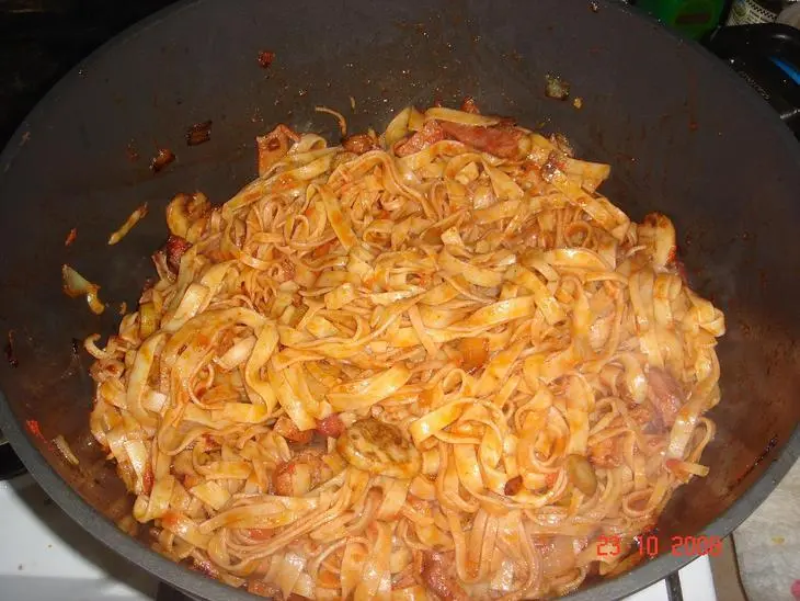 Макароны феттучини (fettuccine) с беконом и грибами: шаг 6