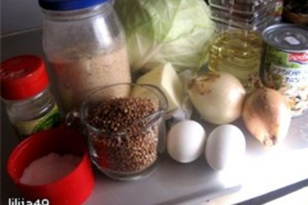 Завиванец из свежей капусты, гречневой каши и грибов: шаг 1