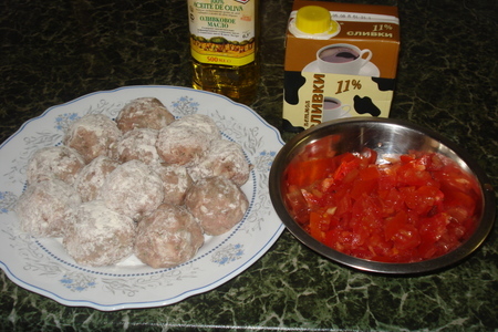 Мясные шарики в сливочно-укропном соусе с помидорками: шаг 2