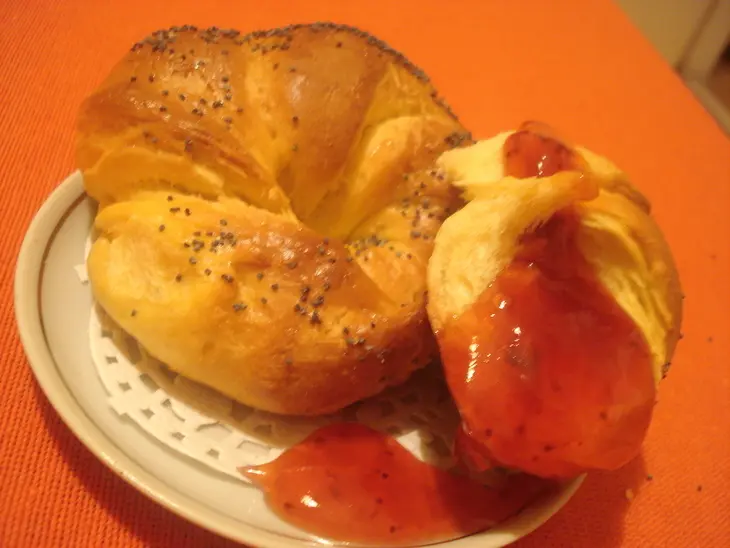 Булочки  с шафраном и маком: шаг 5