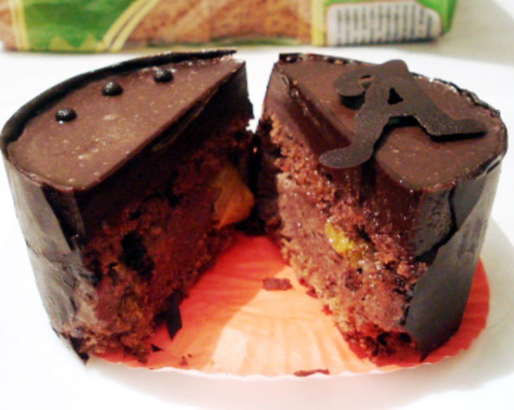 Именные шоколадно-амареттные пироженки: шаг 7
