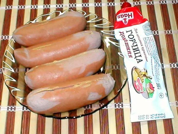 Сардельки  в  панировке: шаг 2