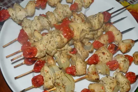 Куриный шашлык  в  мятном йогурте и картофельными башенками.: шаг 7