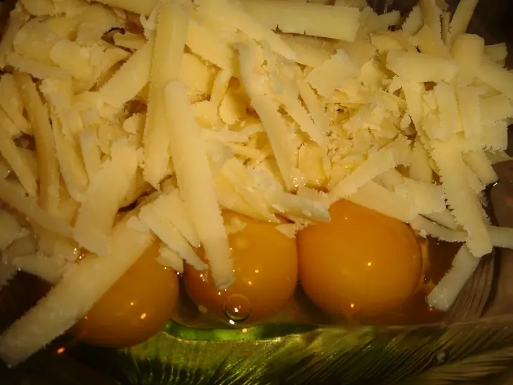 Пенне с мясным соусом и яйцом "пашот": шаг 2