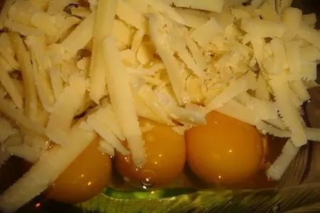 Пенне с мясным соусом и яйцом "пашот": шаг 2