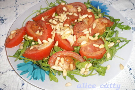 Теплый салат из руколы с помидорами: шаг 6