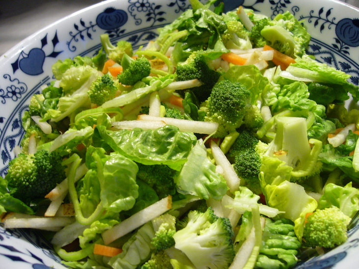 Салат легкий, витаминный „похрустим“: шаг 3