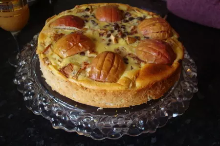 Сметанный пирог с  яблоками: шаг 1