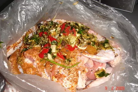 Маринованные куриные куски запечёные с картошкой: шаг 2