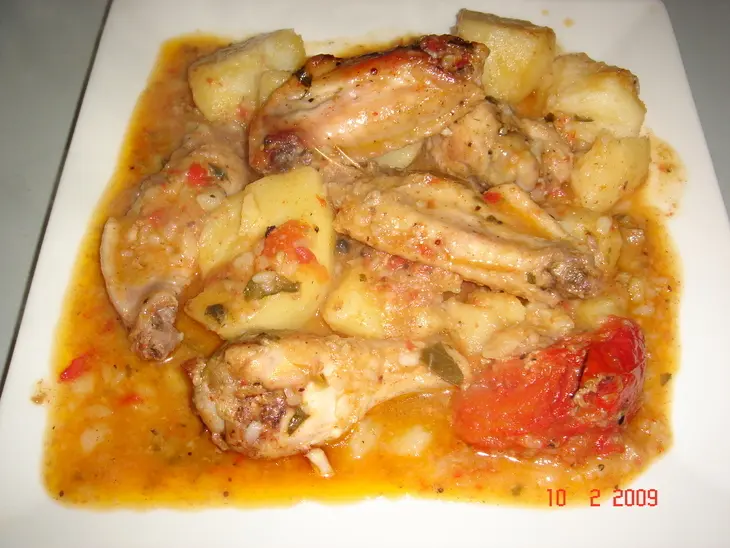 Маринованные куриные куски запечёные с картошкой: шаг 8