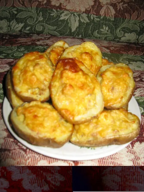 Фаршированный картофель "лодочки" с фаршем и овощами: шаг 4