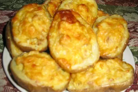 Фаршированный картофель "лодочки" с фаршем и овощами: шаг 4
