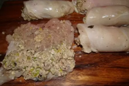 Куриные рулетики с печенкой: шаг 4