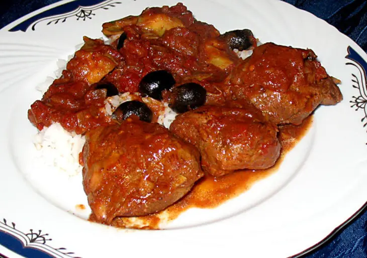 Пикантное мясо индейки с артишоками и оливками: шаг 8