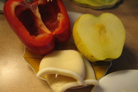 Салат с кальмарами,сладким перцем и яблоком: шаг 1