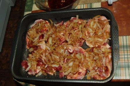 Мясо в смородиново-томатной закваске с грибами: шаг 2