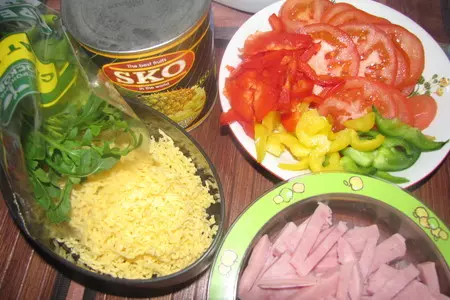 Пицца с ананасом и руколой: шаг 2