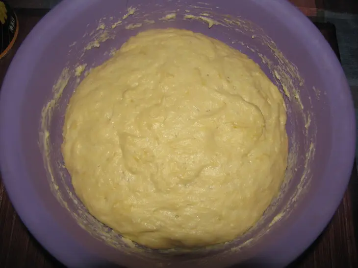 Пицца с ананасом и руколой: шаг 3