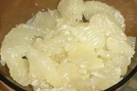 Салат с креветками, крабами и авокадо: шаг 3