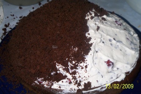 Торт "шоколадный муравейник с вишней": шаг 2