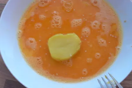 Картофель "вкусняшка"(панированный в сухарях и пармезане): шаг 1