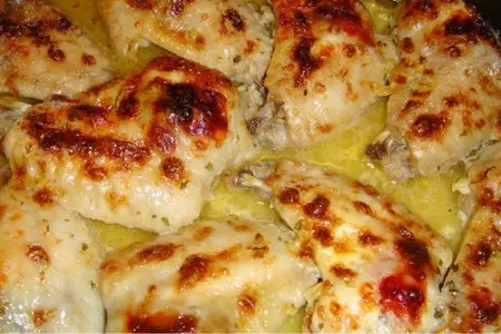 Куриные крылышки  фаршированные шампиньонами с луком пореем.: шаг 7