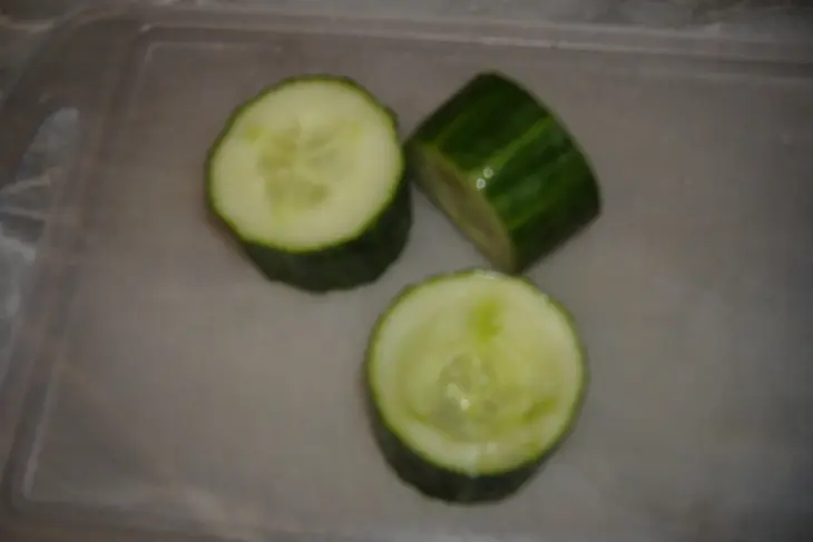 Закуска на огурцах: шаг 3
