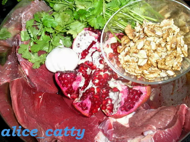 Кармашки из конины в гранатовом соусе: шаг 1