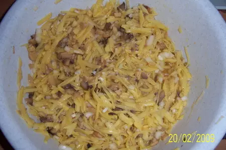 Драники с грибами: шаг 3